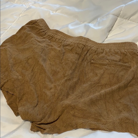 MAJE SHORTS - Picture 3 of 9